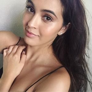 Meet your Posher, Idalis